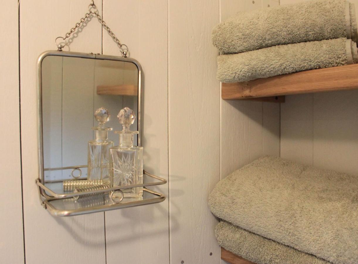 The Parlour, For Alton Towers & The Peak District Villa Uttoxeter Eksteriør billede